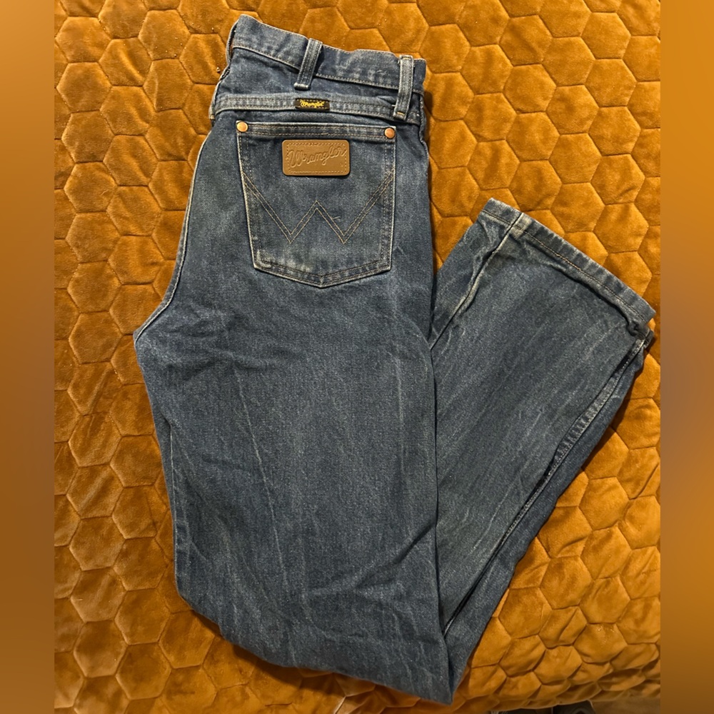 Vintage wrangler denim jeans 31x32 no holes worn in look western style work pant